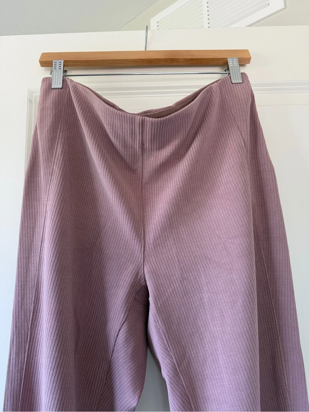 Lululemon Ribbed Softstreme Flared Pant *Regular - Twilight Rose